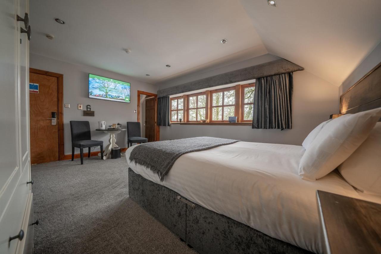 Oak Tree Inn Балмаха Экстерьер фото